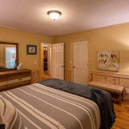 Pet Friendly Luxury Cabin Near Helen With Fire Pit Cleveland Extérieur photo