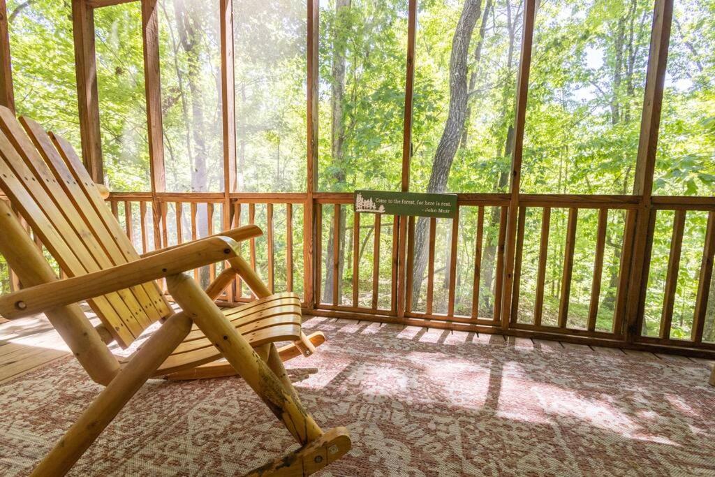 Pet Friendly Luxury Near Helen With Fire Pit Cleveland