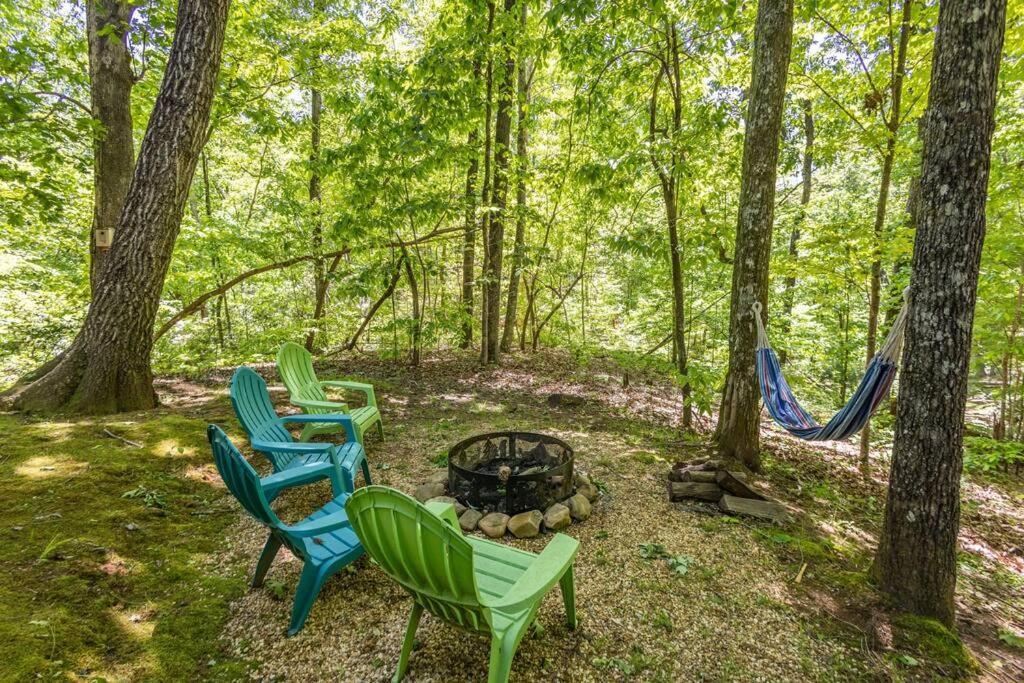 Pet Friendly Luxury Near Helen With Fire Pit Hébergement de vacances Cleveland