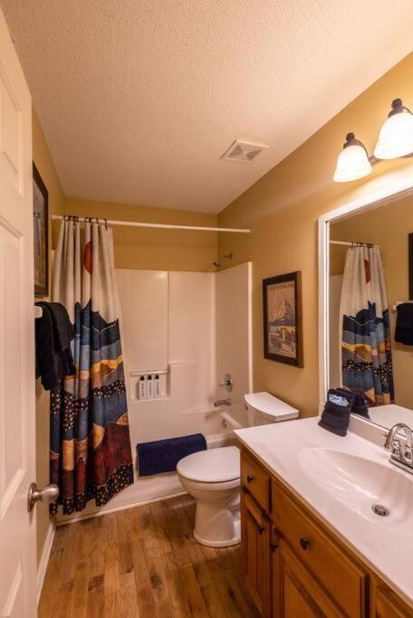 Hébergement de vacances Pet Friendly Luxury Near Helen With Fire Pit Cleveland